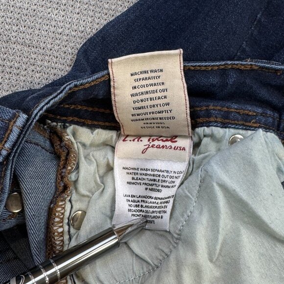 LA Idol USA Womens Blue Denim Capri Jeans Straight Leg Low Rise Size 0 W26/L18 - Picture 13 of 13